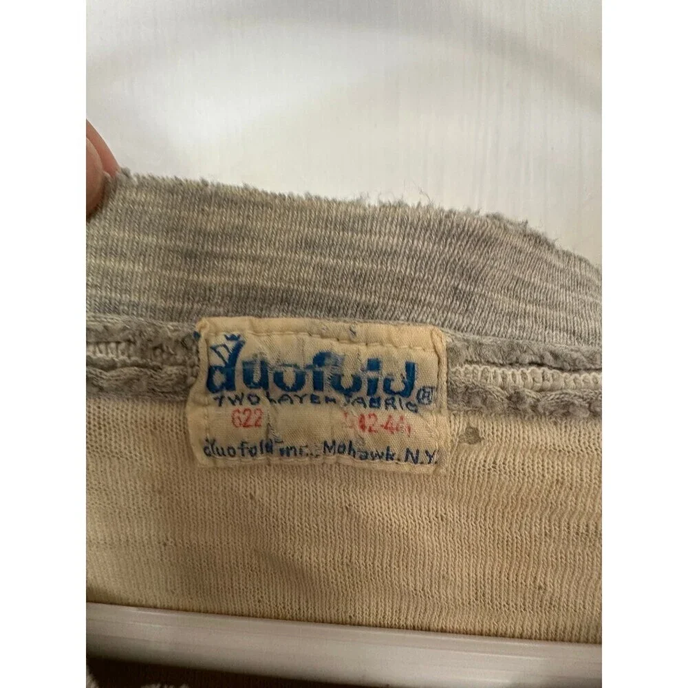 Duo Fold men’s size large Sweater